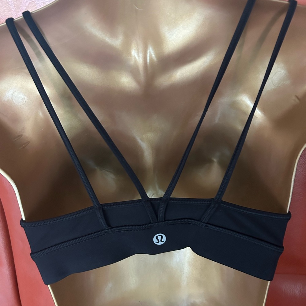 Lululemon Anew sports bra - Picture 4 of 7